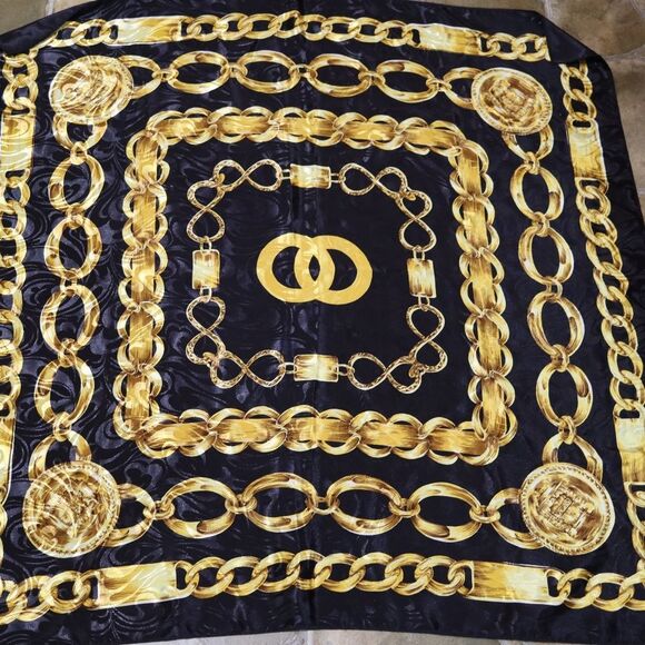 Rococo Vintage Square Scarf Black & Gold Chain Print Mob Wife Old Money Look - Picture 1 of 7